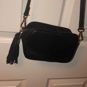 FINAL SALE‼️ Small Cross Body Bag